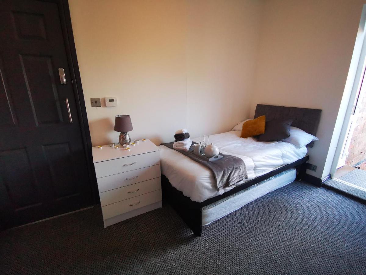 Mapperley House - Under New Management Promotional Rates Available 호텔 노팅엄 외부 사진